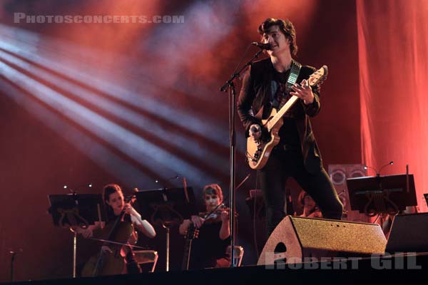 THE LAST SHADOW PUPPETS - 2016-08-26 - SAINT CLOUD - Domaine National - Grande Scene - 